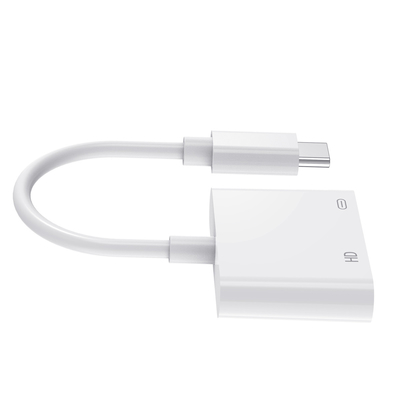 डाटा ट्रांसफर गति 5Gbps तक HDMI एल्यूमीनियम हब Usb C हब प्रिंट या लेजर मुद्रित लोगो के साथ