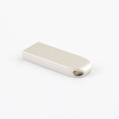 सुरक्षित डेटा भंडारण के लिए USB 3.0 स्पीड वाटर रेसिस्टेंट और लेजर लोगो के साथ धातु USB फ्लैश ड्राइव